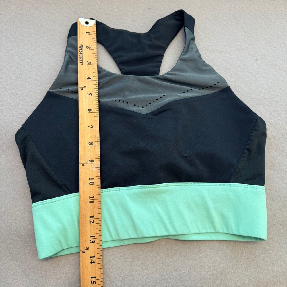 Fabletics Sports Bra | Black Mint Green | Racerback Mesh Ventilation | Small